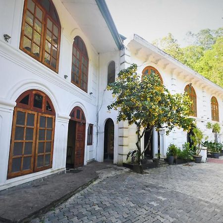 Wathsala Inn Nallathanniya Exterior photo